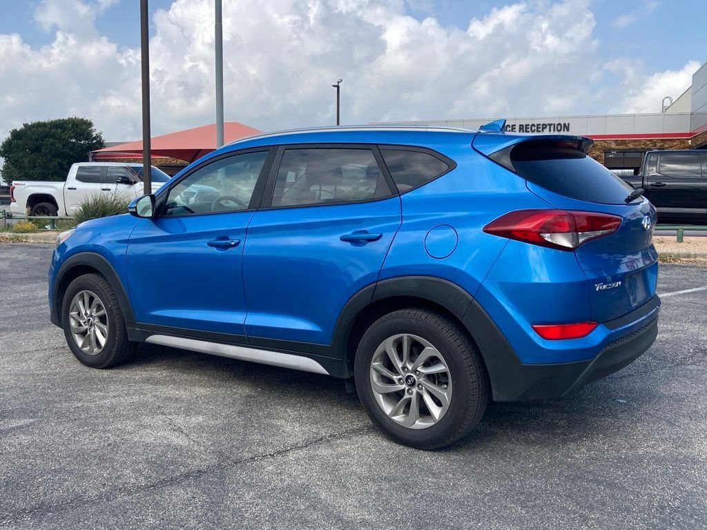Used 2017 Hyundai Tucson SE Plus AWD/4WD image 7