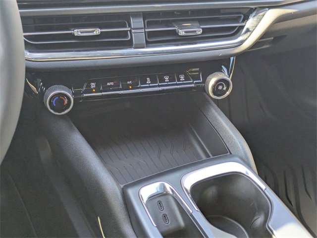 New 2026 Chevrolet Equinox EV LT image 20