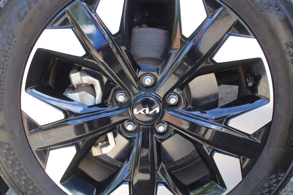 Certified 2023 Kia Sportage X-Line w/ X-Line Premium Package image 18