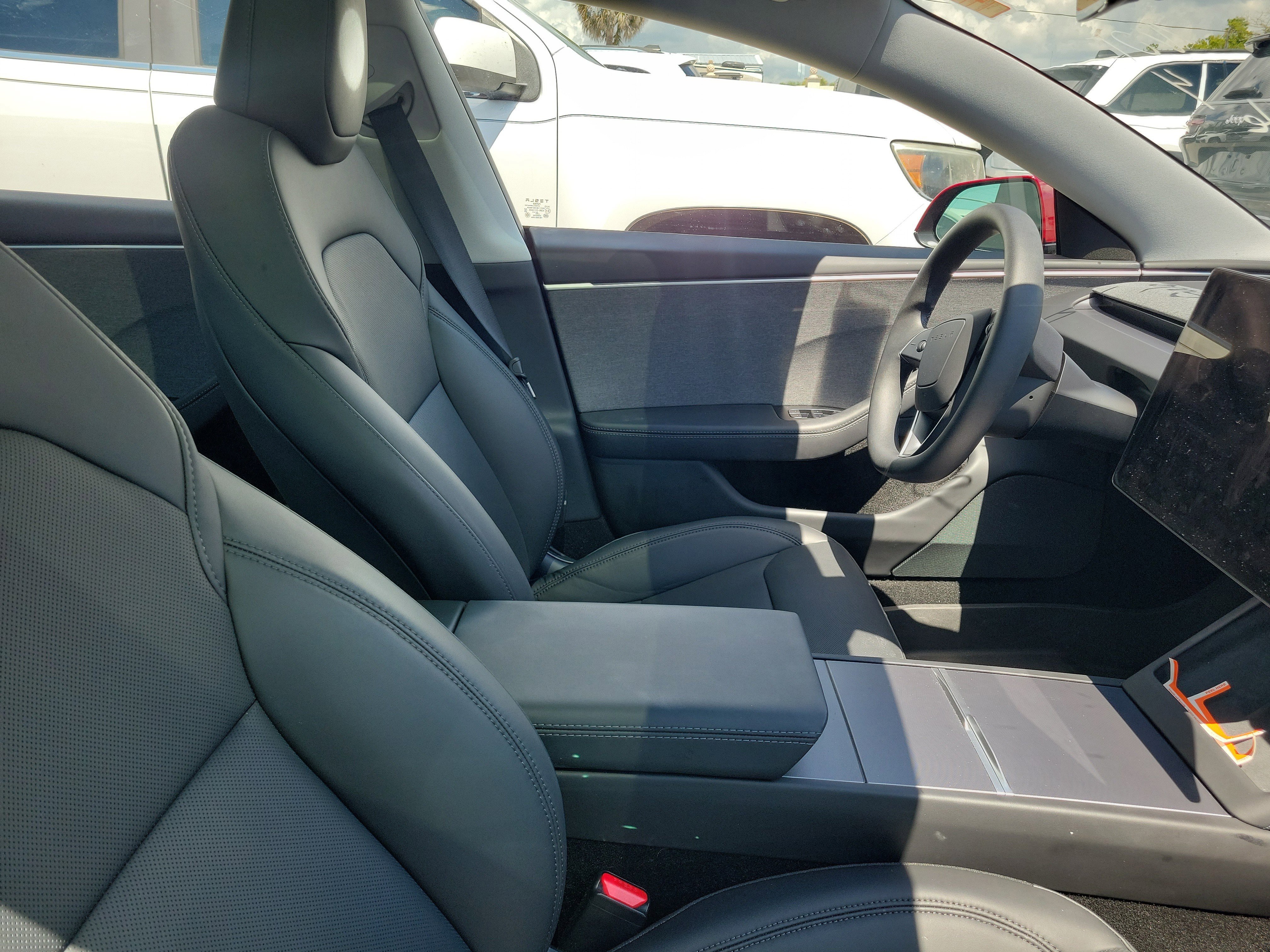 Used 2025 Tesla Model 3 Long Range RWD image 10