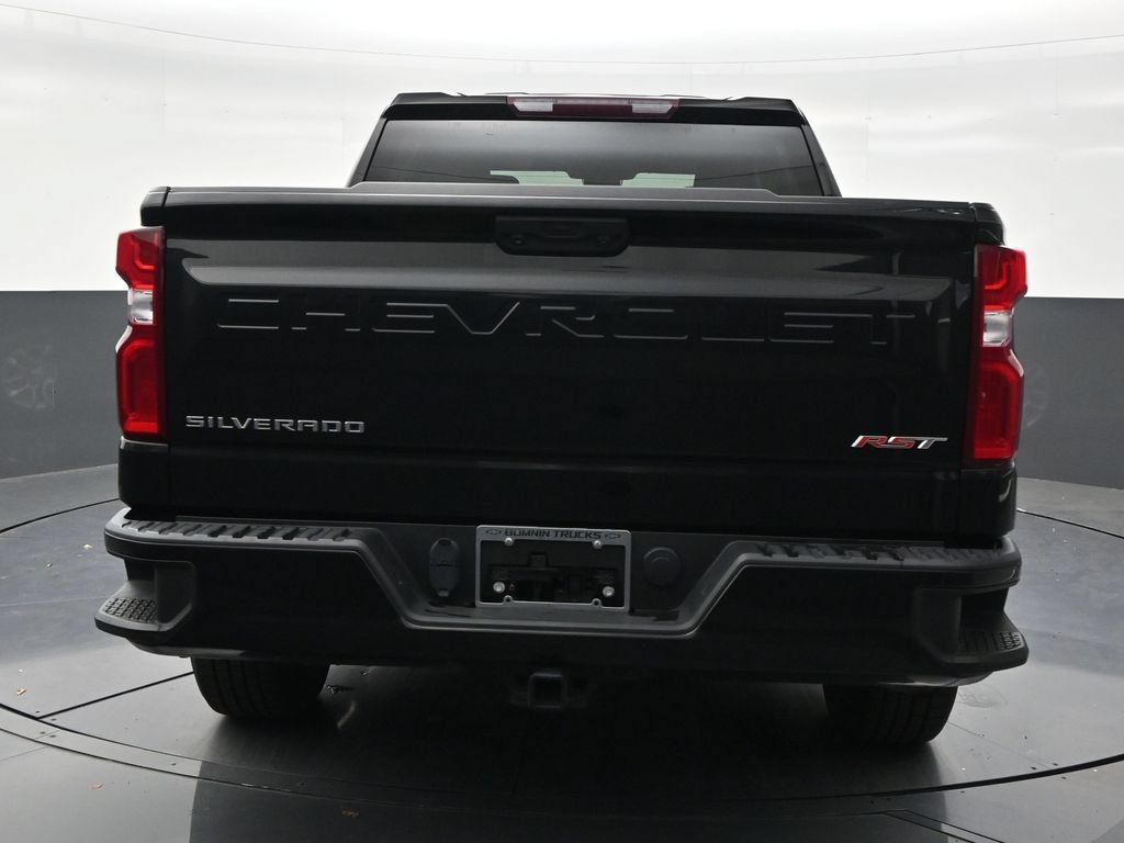 Used 2023 Chevrolet Silverado 1500 RST RWD image 4
