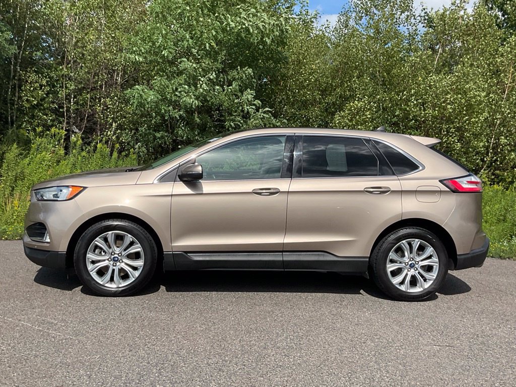 Certified 2020 Ford Edge Titanium AWD/4WD image 31