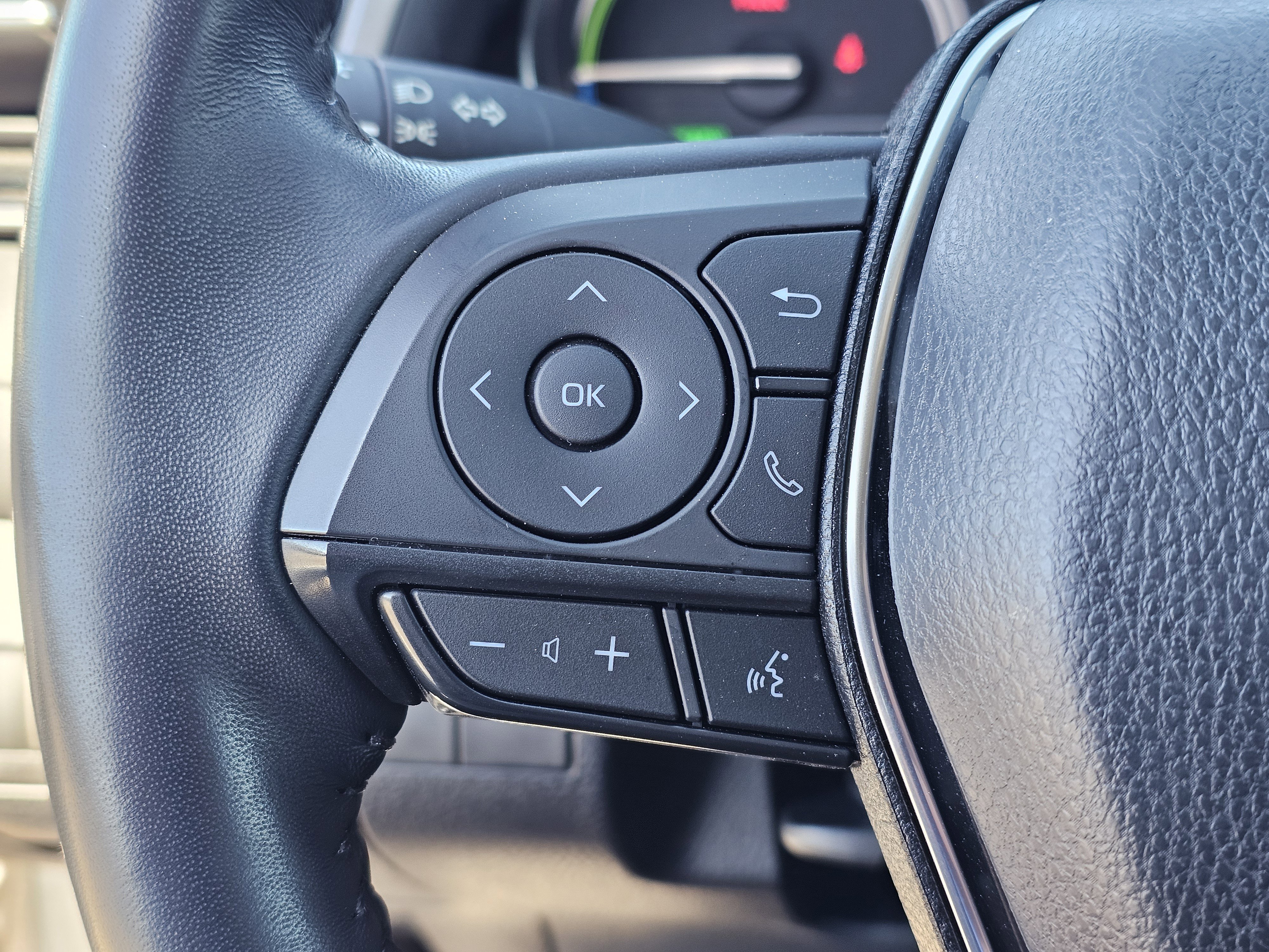 Used 2020 Toyota Camry SE image 20