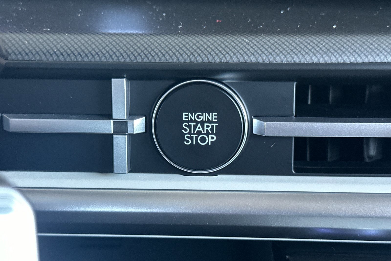 New 2025 Hyundai Santa Fe SE image 20