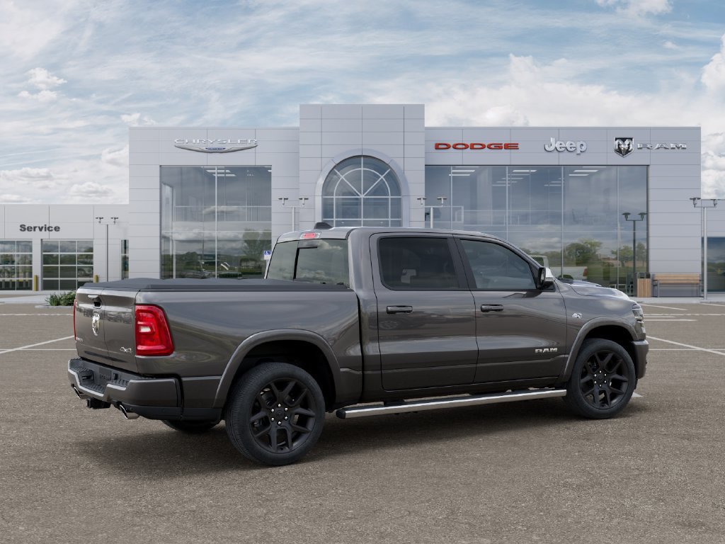 New 2026 RAM 1500 Laramie AWD/4WD image 4
