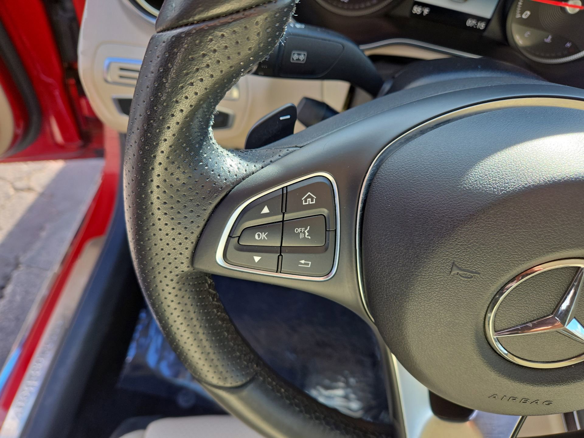 Used 2018 Mercedes-Benz C 300 Sedan image 9