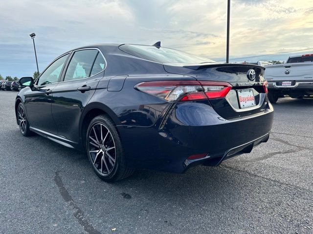 Used 2021 Toyota Camry SE FWD image 11