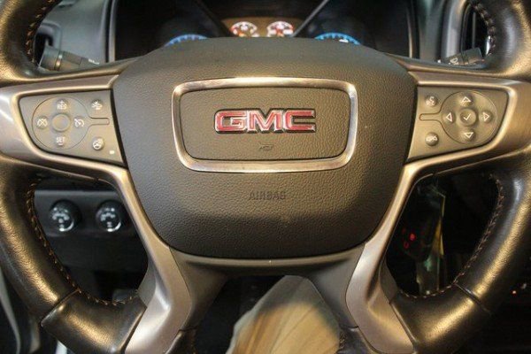 Used 2021 GMC Canyon AT4 w/ Driver Alert Package image 22