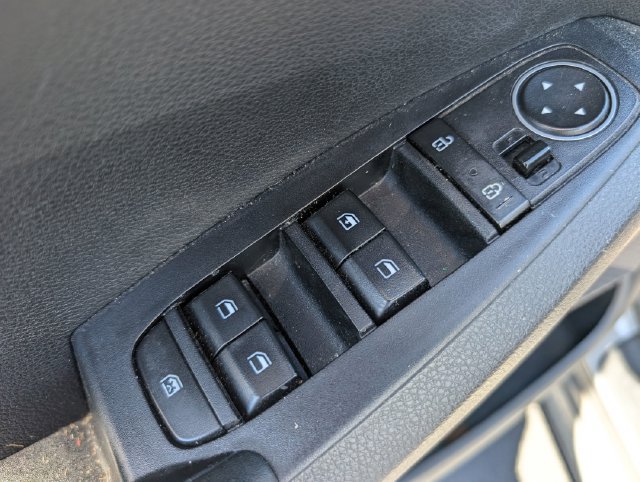 Used 2023 Kia Seltos LX AWD/4WD image 15