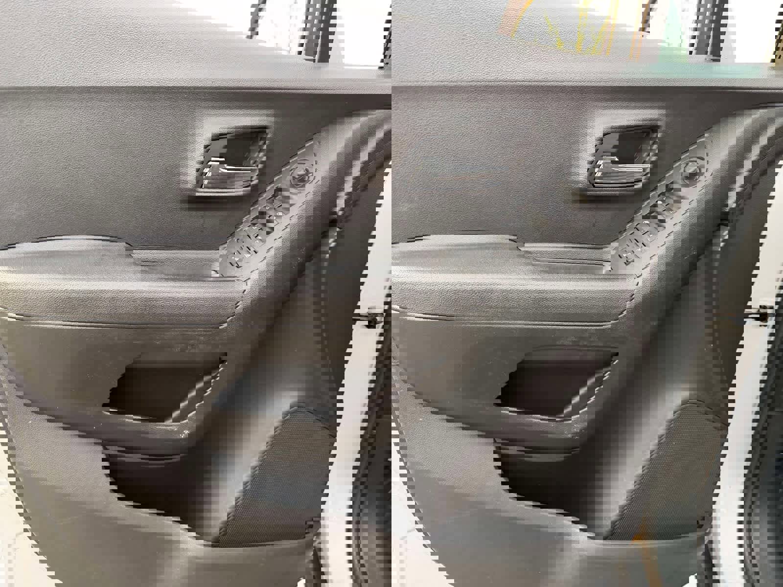 Used 2019 Chevrolet Trax LS image 18