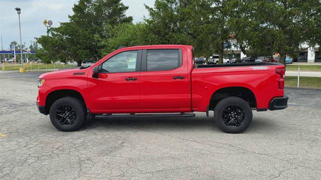 Used 2023 Chevrolet Silverado 1500 LT Trail Boss w/ Protection Package AWD/4WD image 5