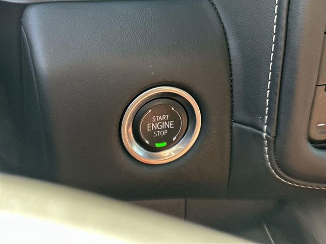 Used 2024 GMC Yukon Denali Ultimate image 16