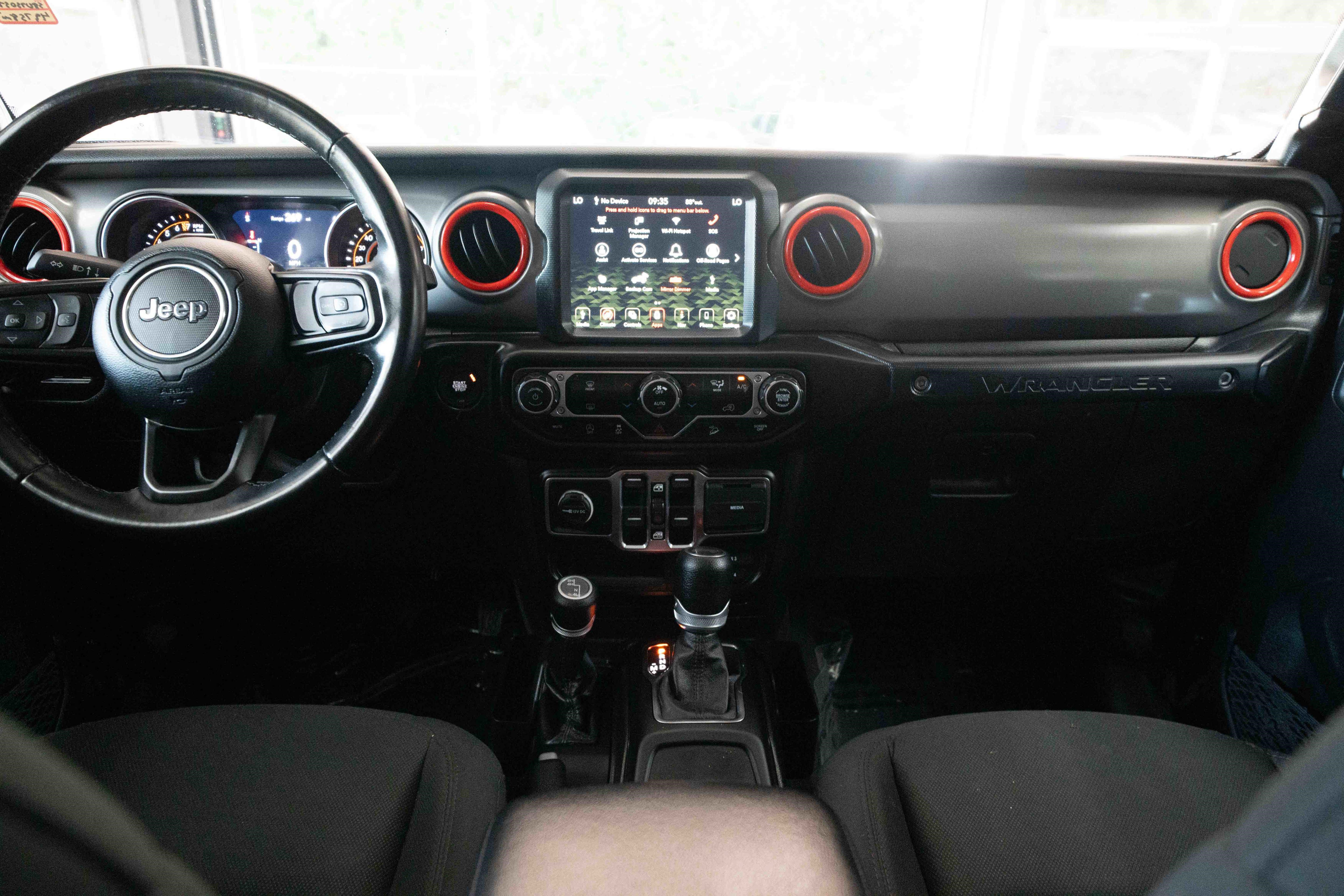 Used 2021 Jeep Wrangler Unlimited Sport AWD/4WD image 20