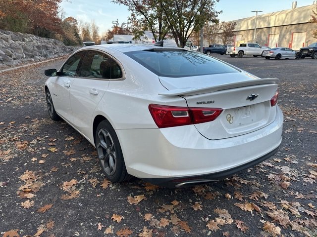 Used 2019 Chevrolet Malibu RS image 3