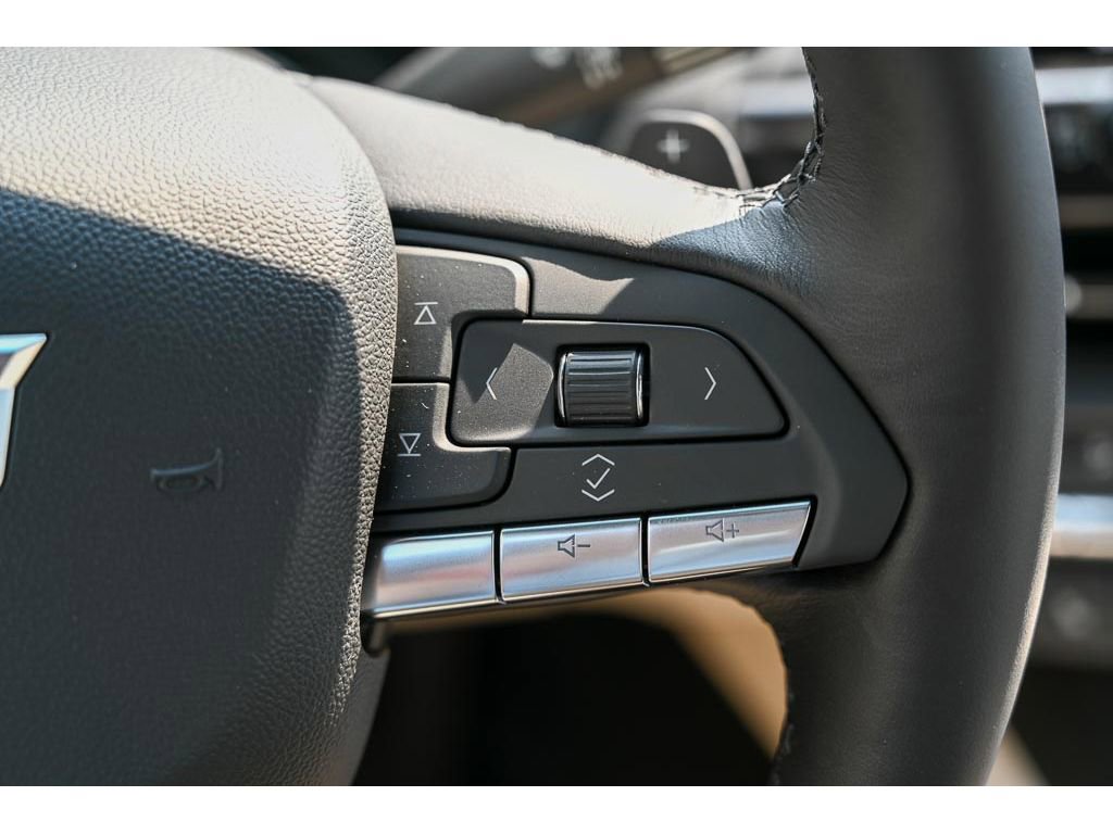 New 2025 Cadillac CT4 Premium Luxury image 24