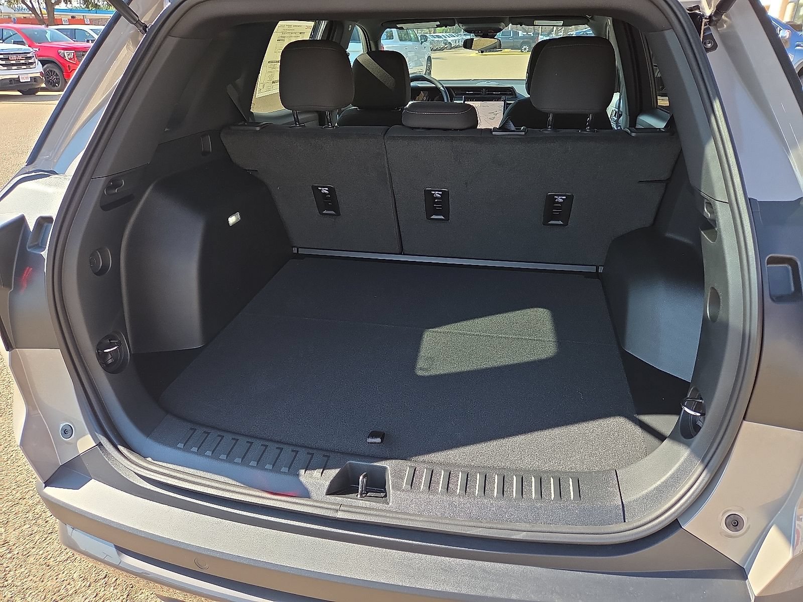 New 2027 GMC Terrain Elevation AWD/4WD image 8