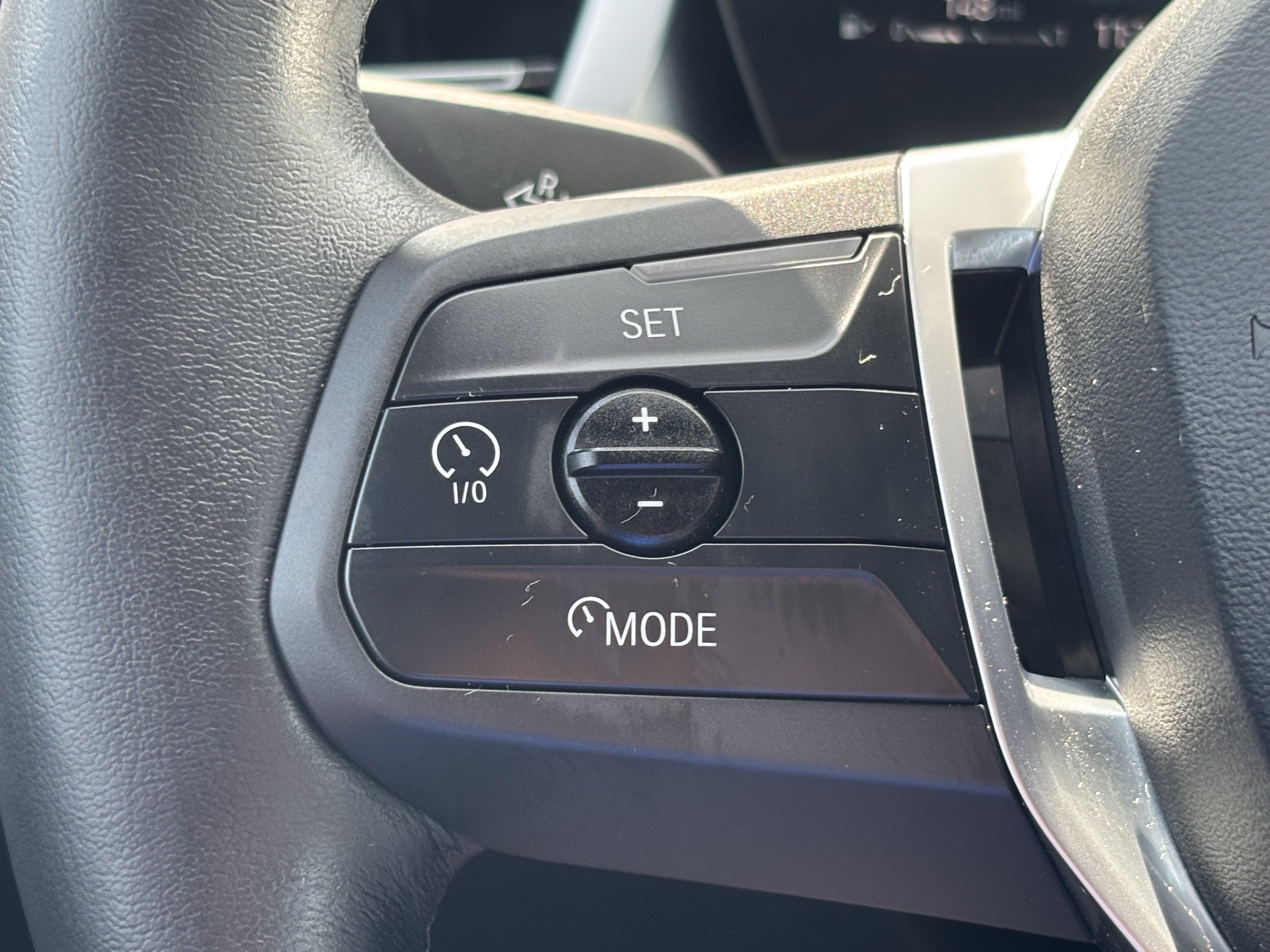 Certified 2025 BMW X2 xDrive28i AWD/4WD image 19