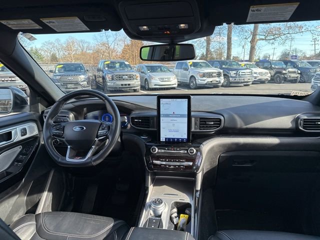 Certified 2023 Ford Explorer ST w/ Equipment Group 401A image 15