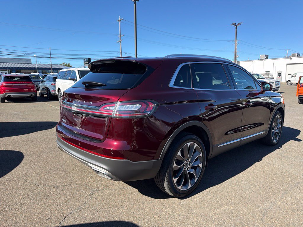 Certified 2023 Lincoln Nautilus Reserve AWD/4WD image 5