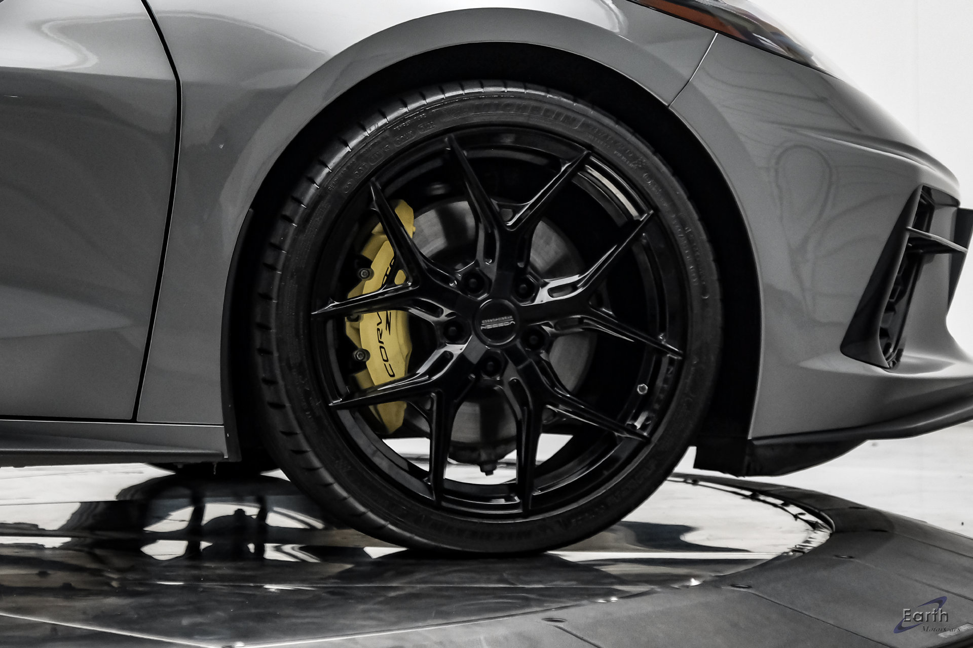 Used 2023 Chevrolet Corvette Stingray Preferred Cpe w/ Z51 Performance Package RWD image 98