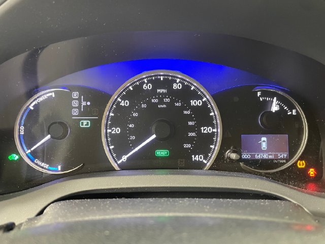Used 2017 Lexus CT 200h w/ Navigation System Package FWD image 5