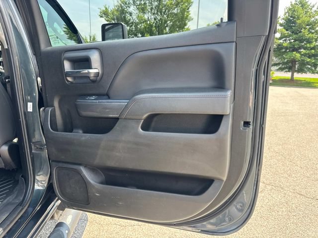 Used 2019 GMC Sierra 2500 SLT w/ All Terrain HD Package AWD/4WD image 15