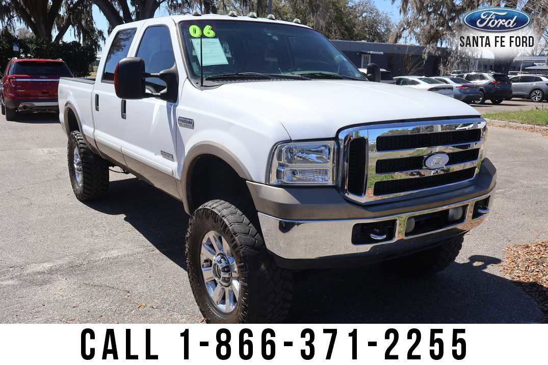 Used 2006 Ford F250 Lariat AWD/4WD image 2