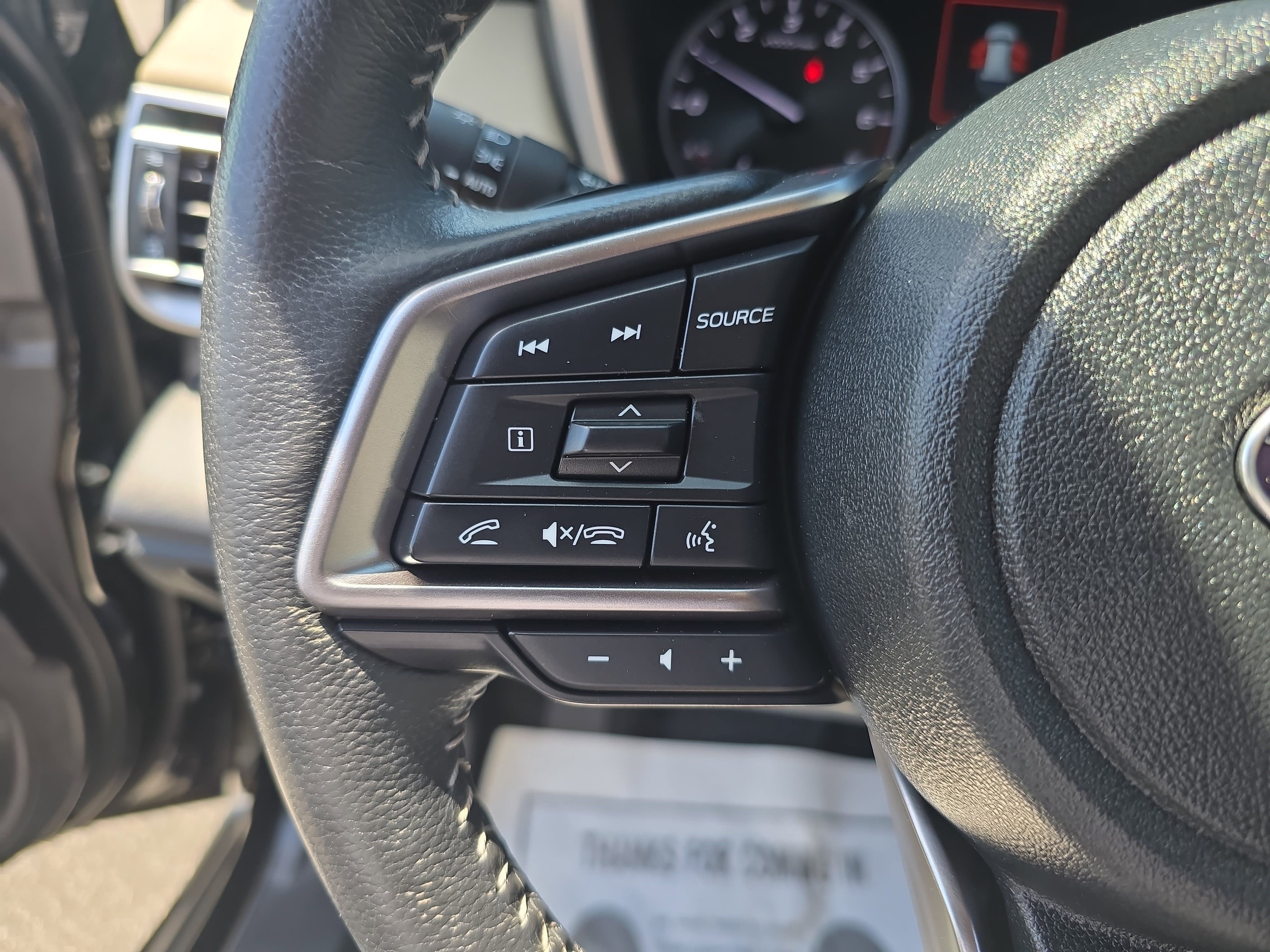 Used 2023 Subaru Outback Limited AWD/4WD image 19