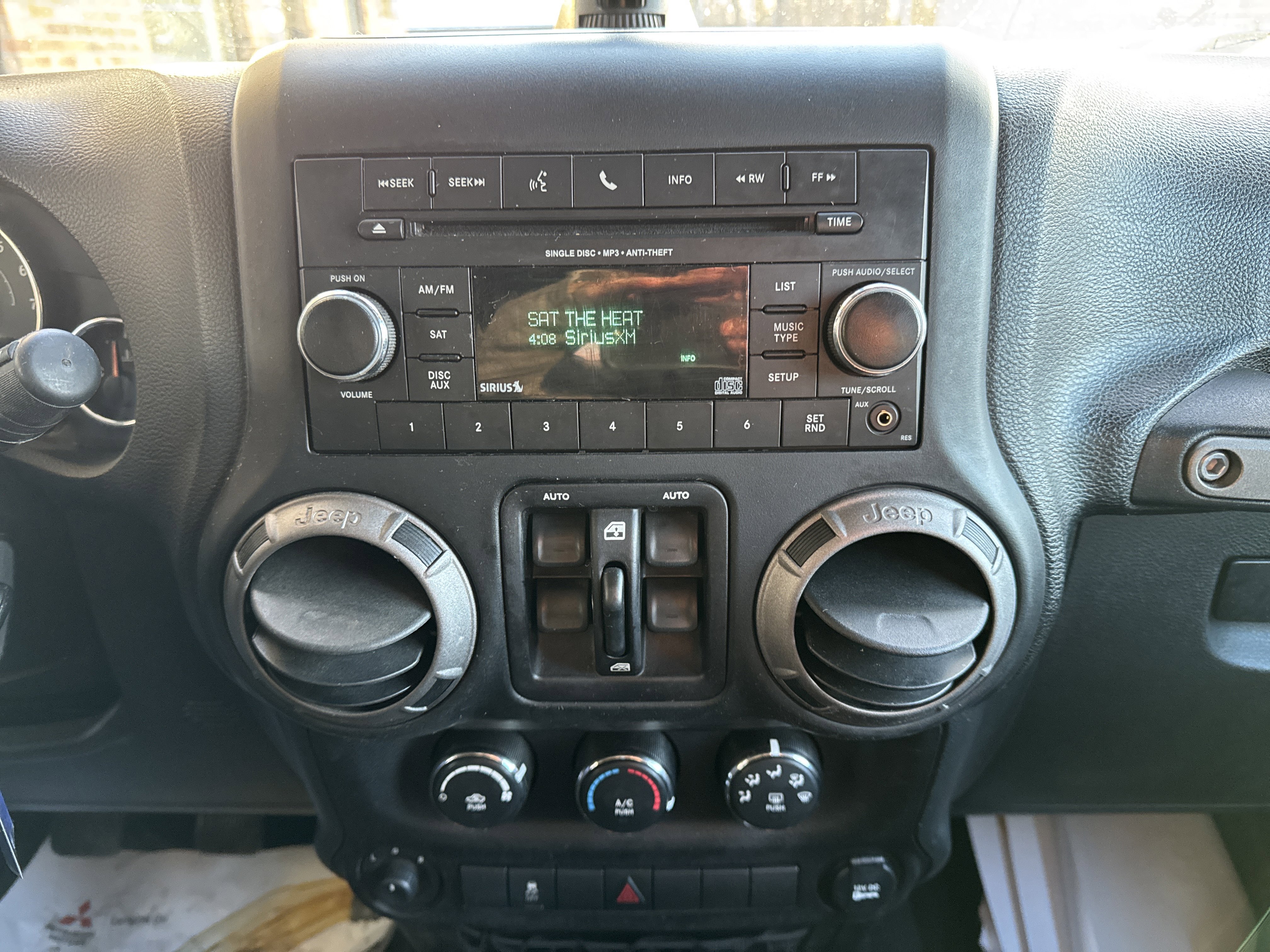 Used 2017 Jeep Wrangler Unlimited Sport w/ Quick Order Package 23S image 17