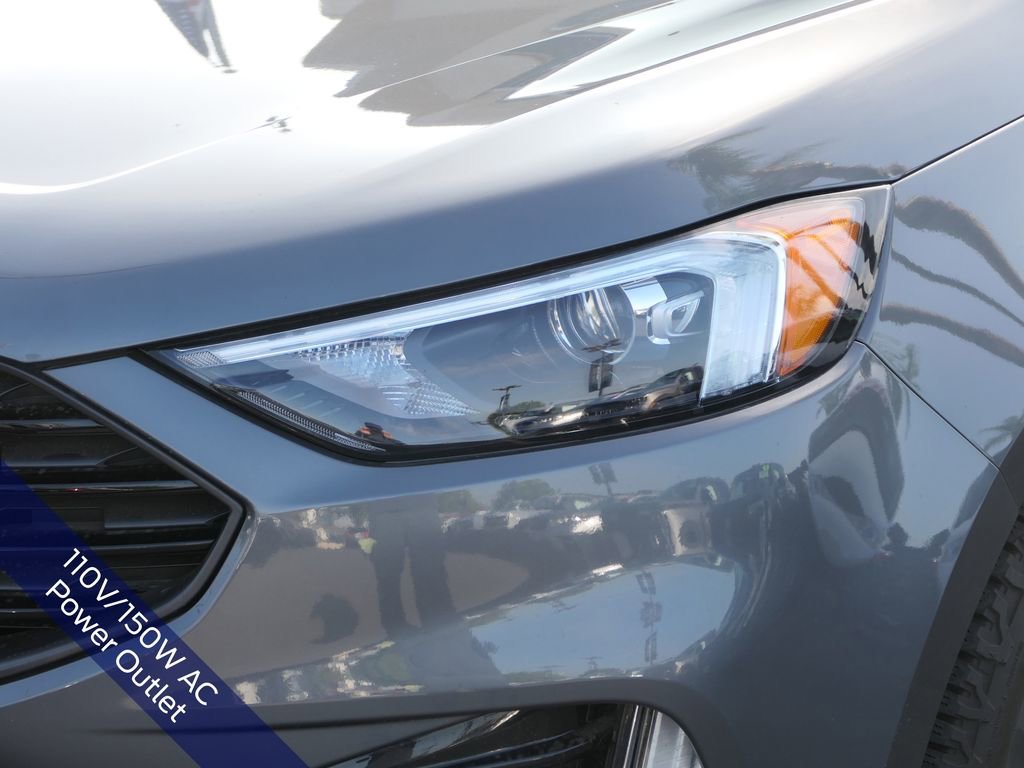 Used 2023 Ford Edge SEL w/ Sport Appearance Package image 10