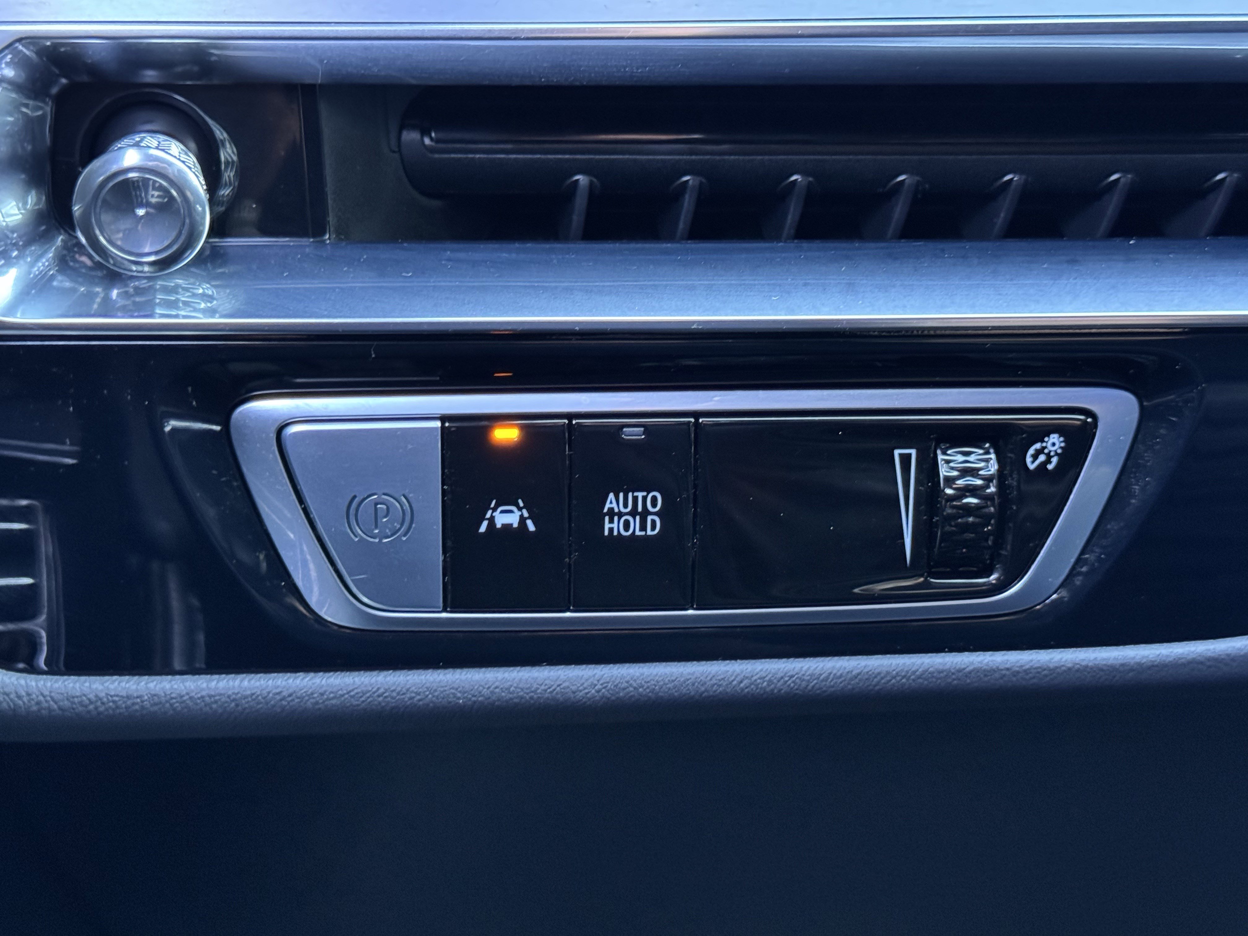 Used 2024 Cadillac Lyriq Luxury w/ LPO, Floor Liner Package image 29