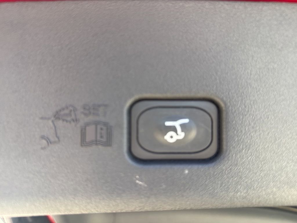 Used 2024 Lincoln Nautilus Reserve w/ Equipment Group 203A image 25