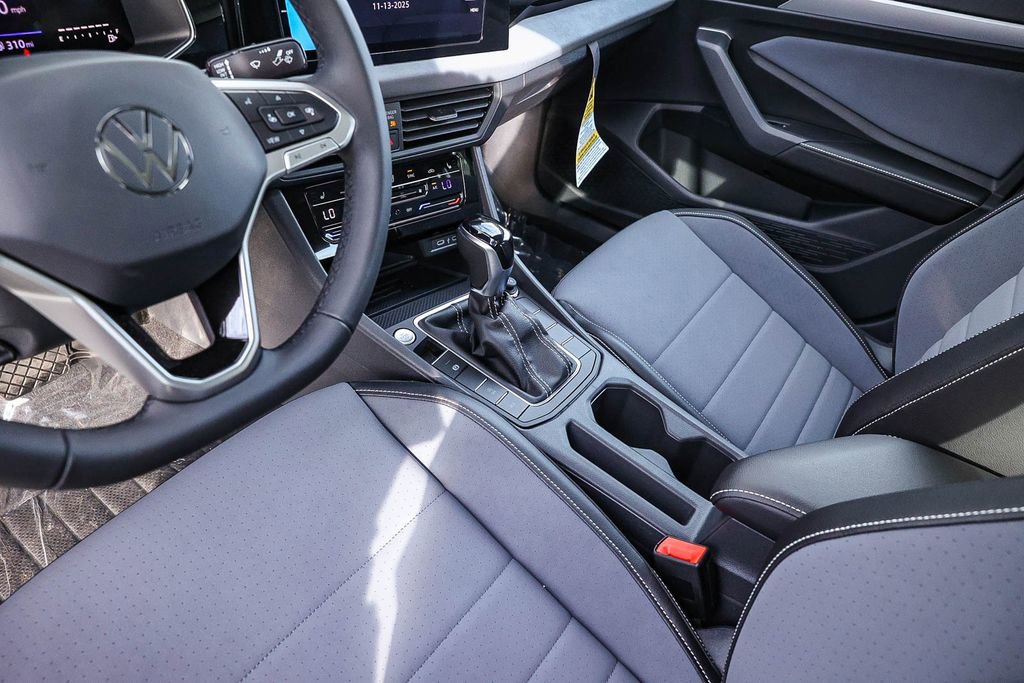 New 2026 Volkswagen Jetta SE image 32