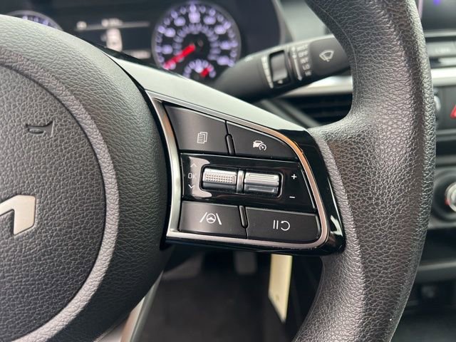 Certified 2024 Kia Forte LXS image 17