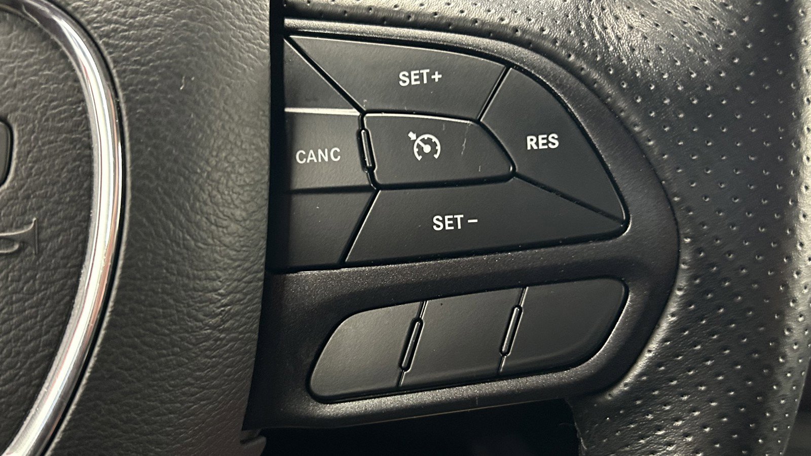 Used 2024 Dodge Durango GT image 24