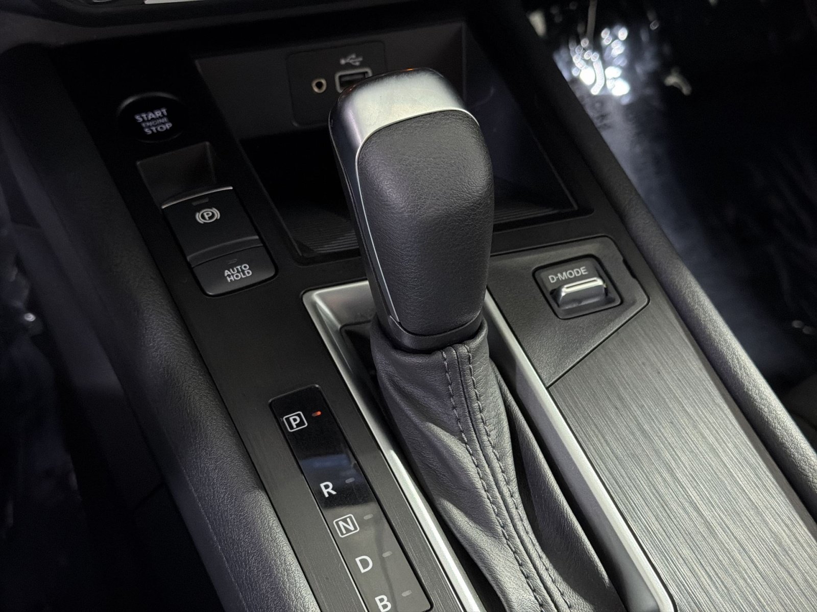 Used 2025 Nissan Kicks S FWD image 21
