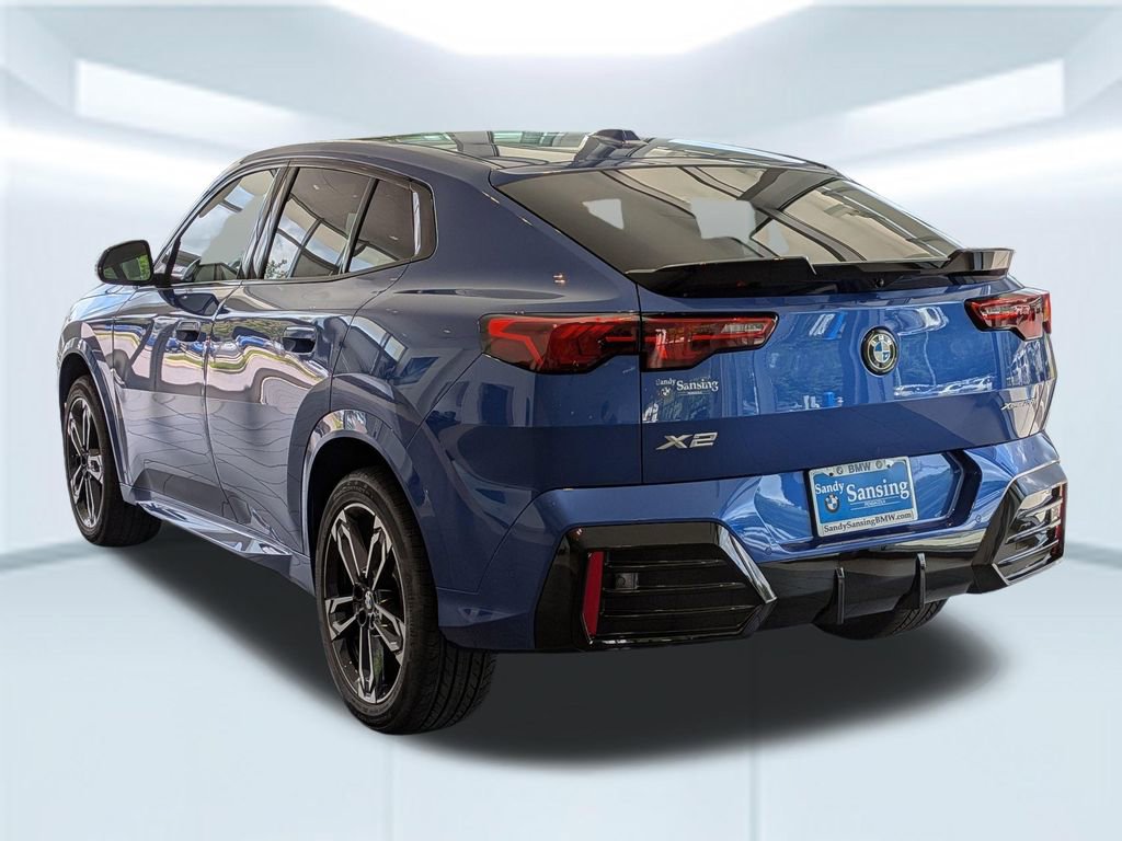 New 2026 BMW X2 xDrive28i AWD/4WD image 3