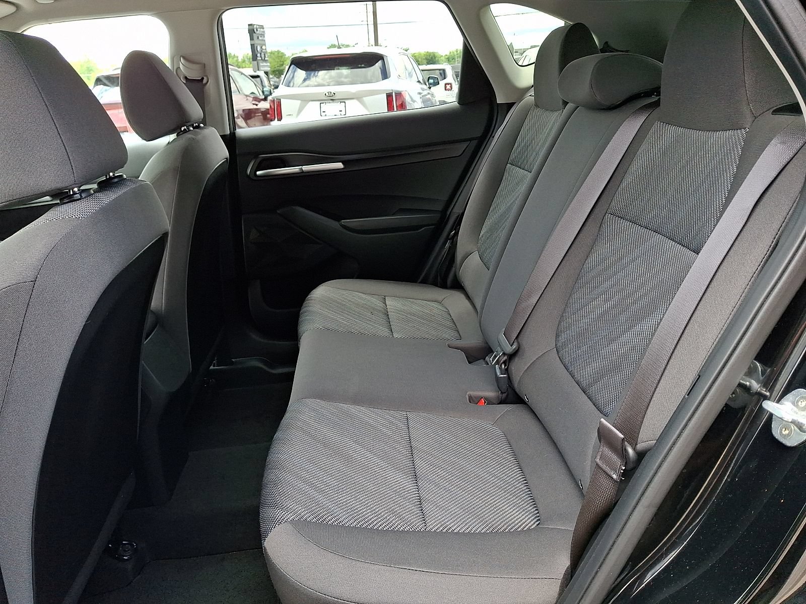 Used 2022 Kia Seltos LX AWD/4WD image 11