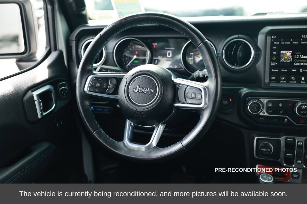 Used 2022 Jeep Wrangler Unlimited Rubicon 4xe w/ Steel Bumper Group image 28