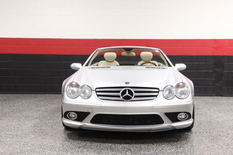 Used 2008 Mercedes-Benz SL 550 image 11