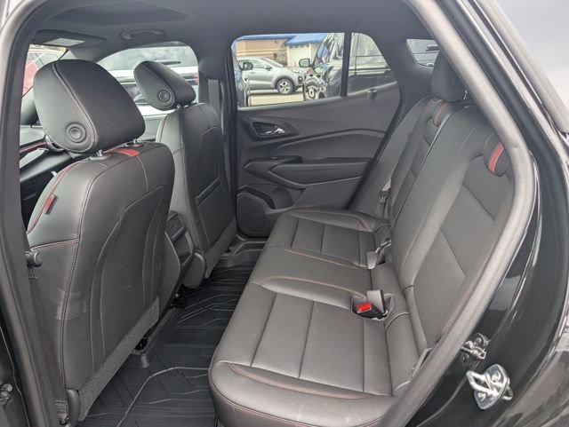 New 2026 Chevrolet Trax RS w/ Sunroof Package image 9