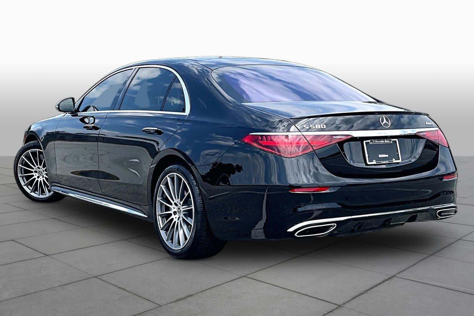 Used 2024 Mercedes-Benz S 580 4MATIC Sedan image 12