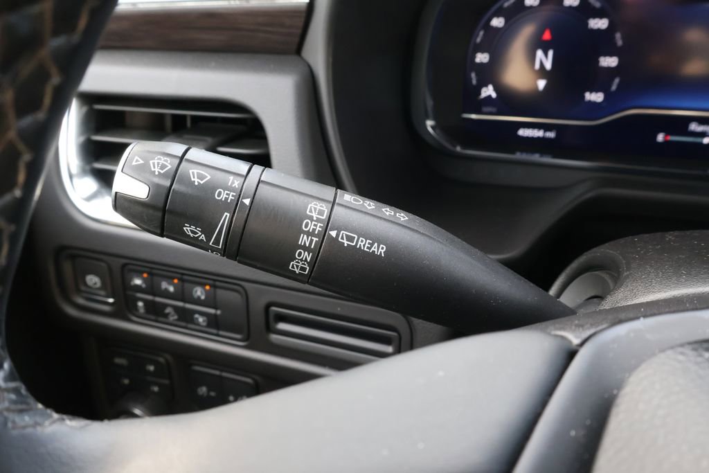 Certified 2024 Chevrolet Suburban Z71 w/ Off-Road Capability Package image 19