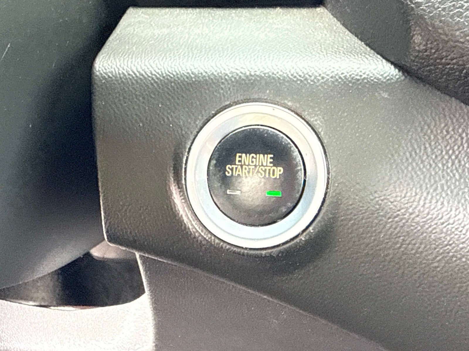Used 2020 GMC Terrain SLT w/ Preferred Package AWD/4WD image 29