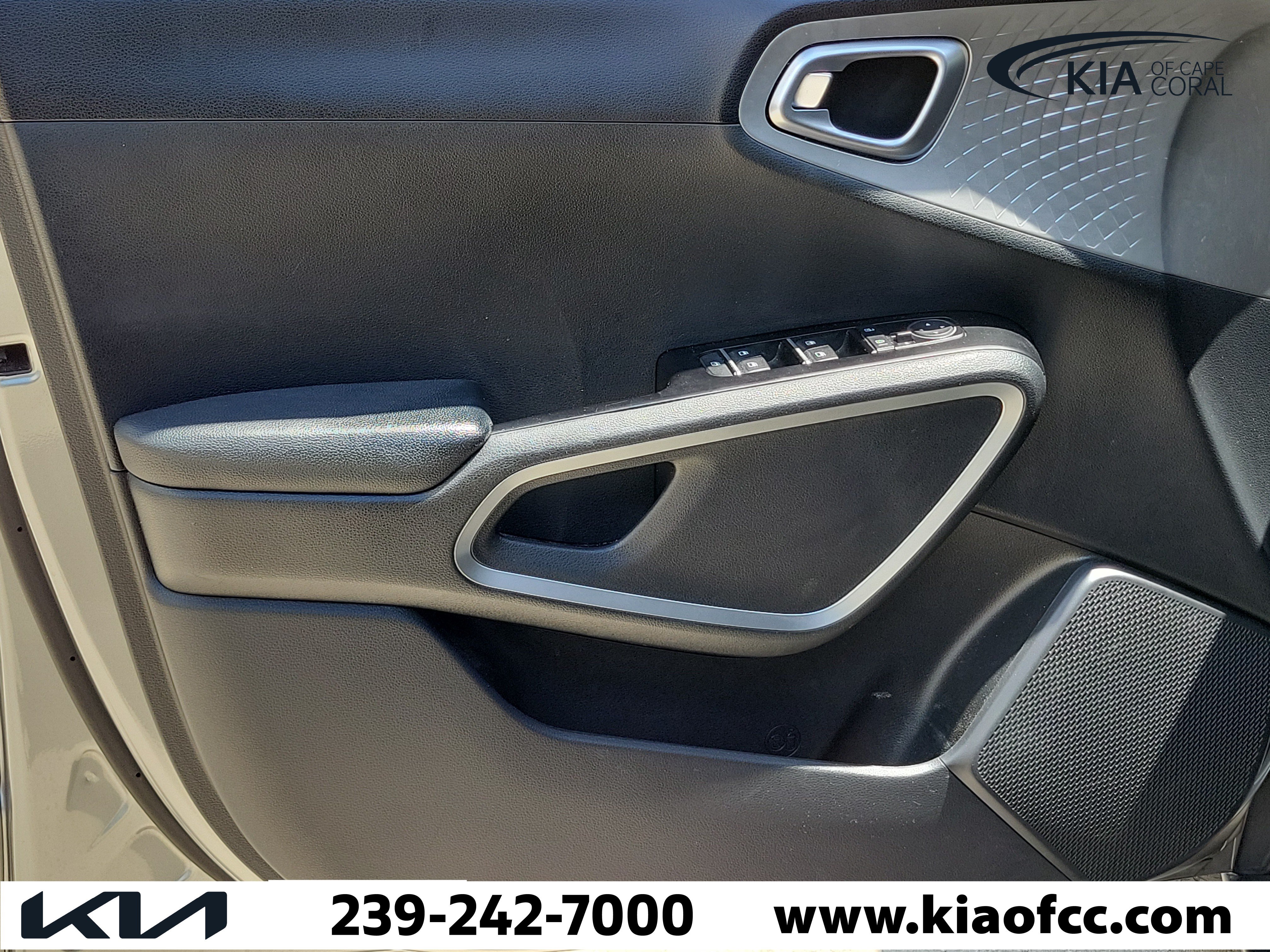 Used 2022 Kia Soul LX w/ Technology Package FWD image 20