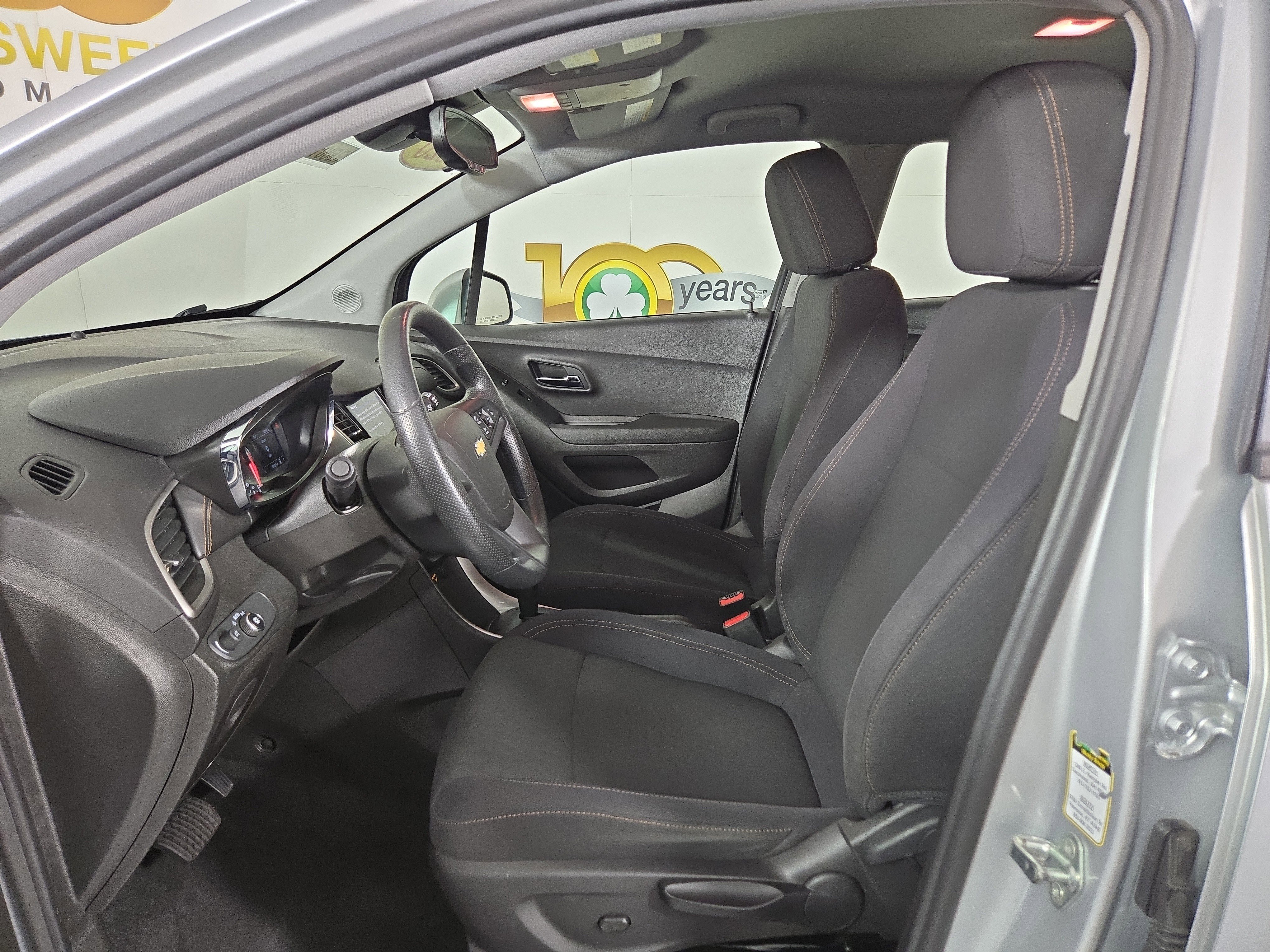 Used 2020 Chevrolet Trax LS image 11