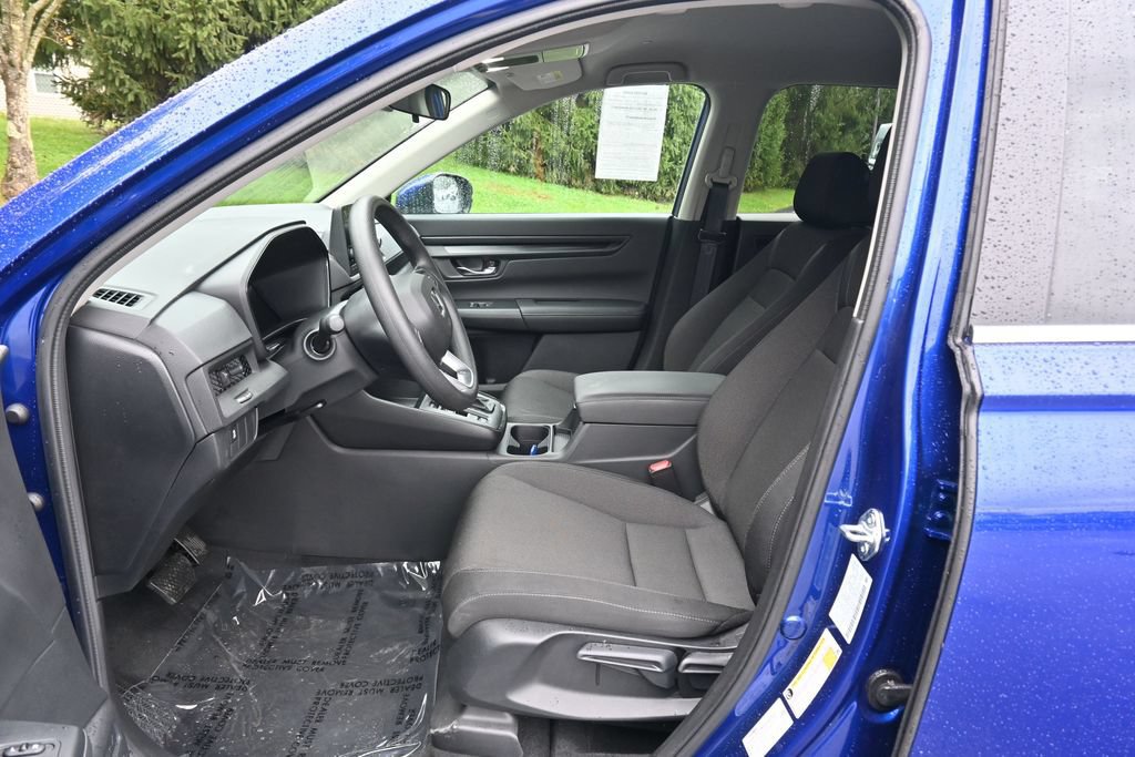 Certified 2025 Honda CR-V LX image 11