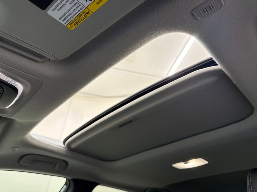 Used 2026 Toyota Corolla Cross XLE w/ Convenience Package image 21