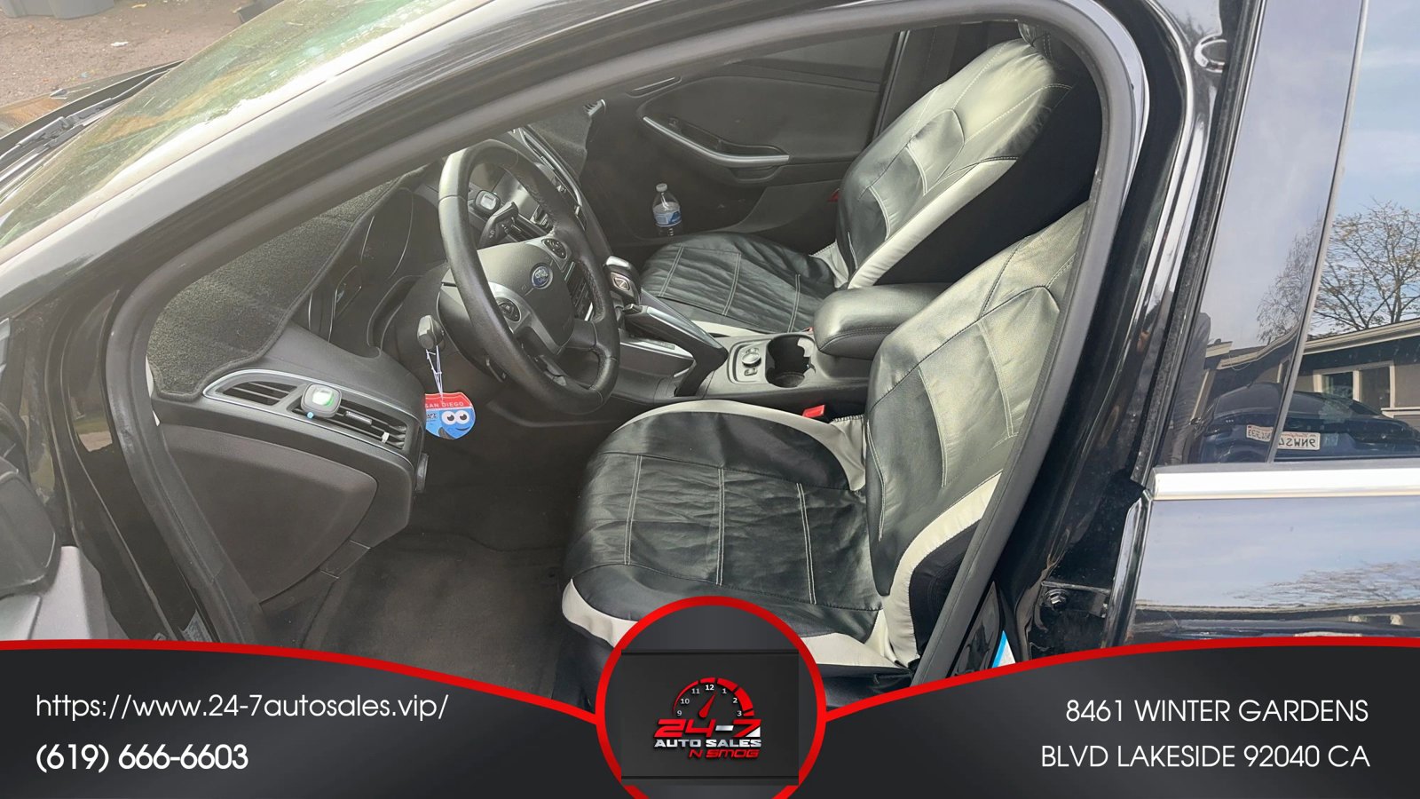 Used 2013 Ford Focus Titanium w/ Titanium Handling Pkg FWD image 9