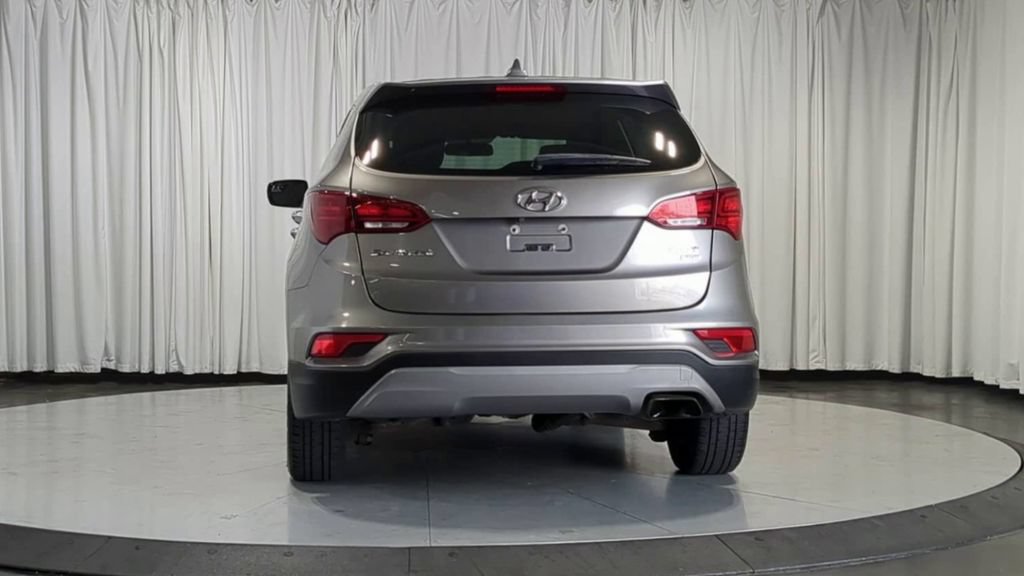 Used 2017 Hyundai Santa Fe Sport AWD/4WD image 9